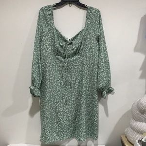 Bloomchic floral open back long sleeve square neck knotted dress size 14